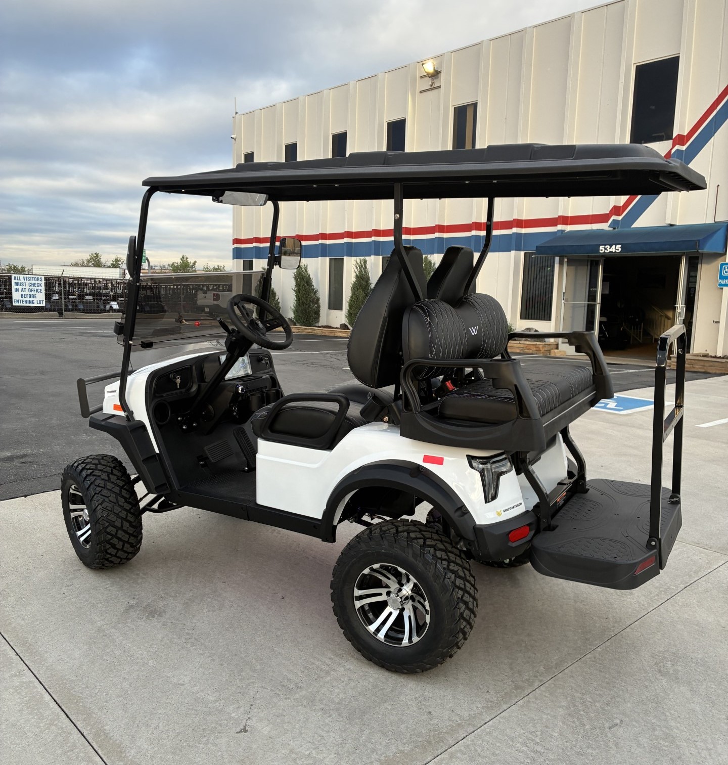 2026 Whisper W5 Pearl White